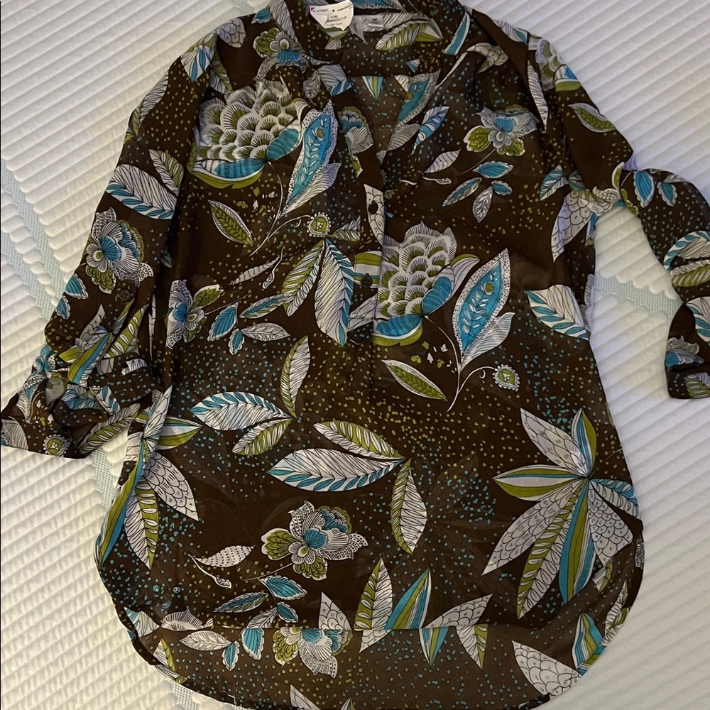 NWT Floral Print Women's Top